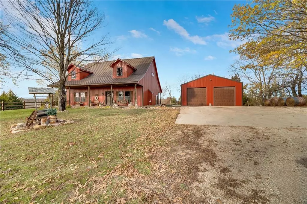 Odessa, MO 64076,4553 Cumberland RD