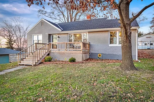 1130 Orchard AVE, Liberty, MO 64068