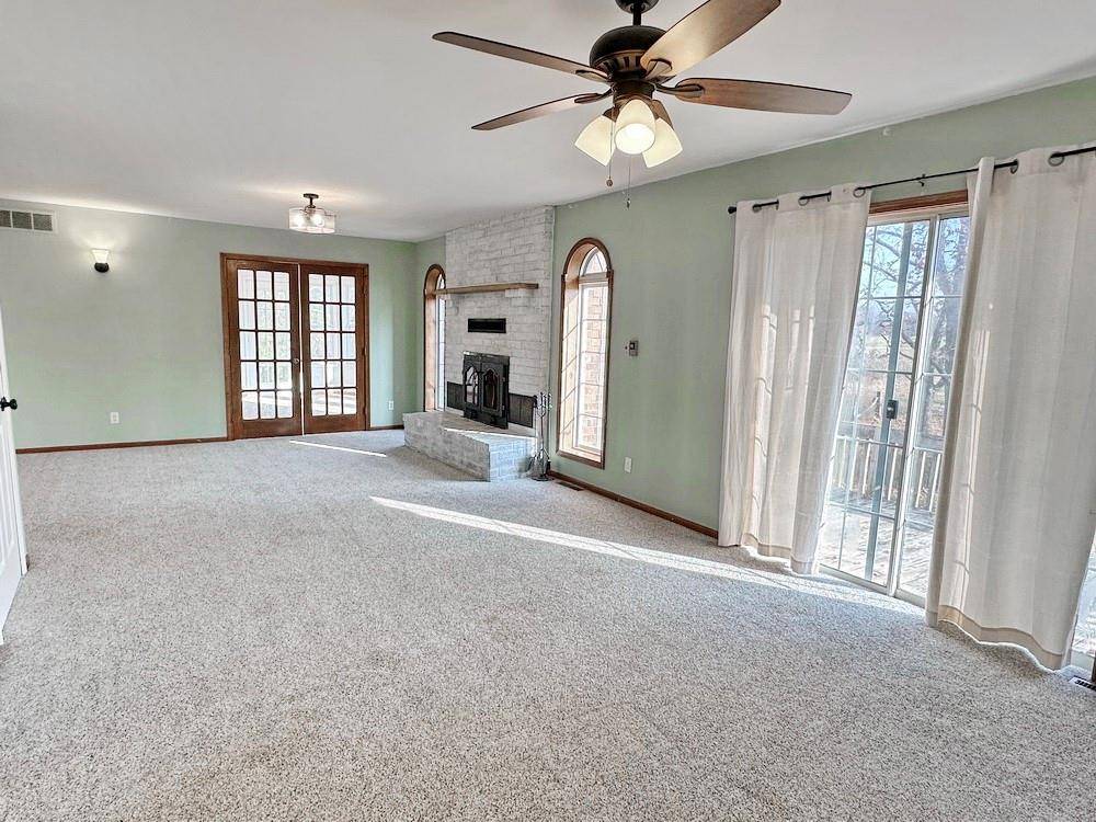 El Dorado Springs, MO 64744,4675 S 101 RD