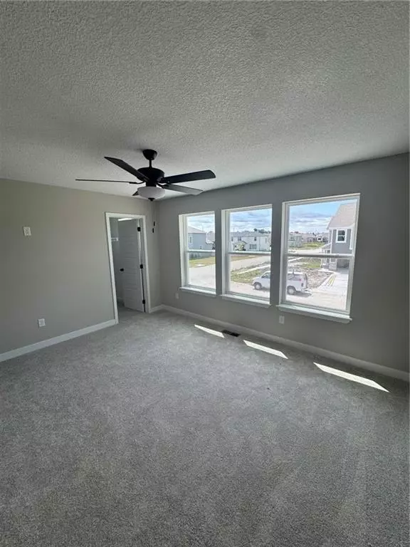 Spring Hill, KS 66083,19704 W 195th PL