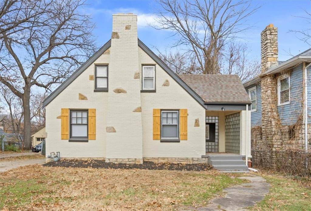 1414 E 77th TER, Kansas City, MO 64131