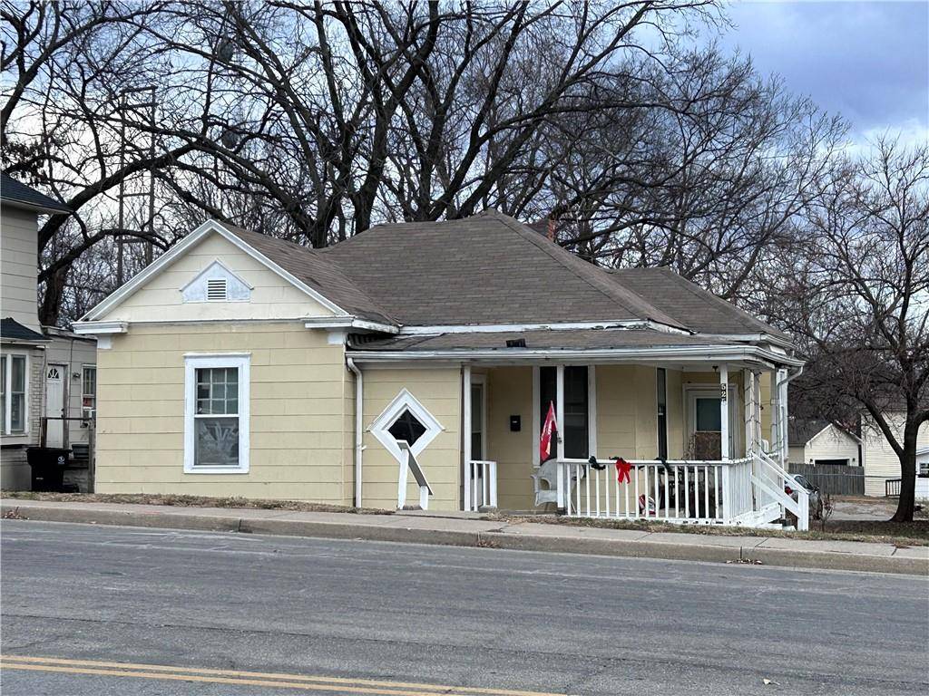 525 S Crysler AVE, Independence, MO 64052