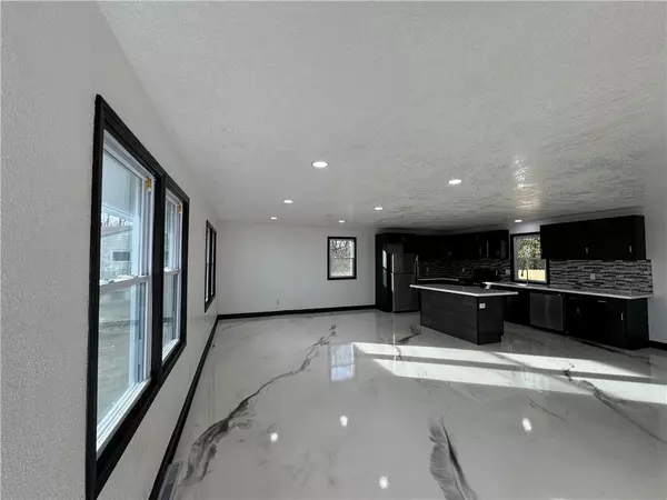 Kansas City, MO 64130,4624 Kensington AVE