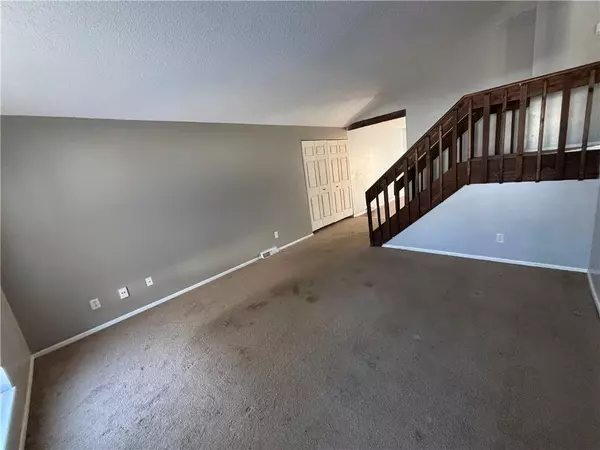 Raytown, MO 64138,8434 Lane PL