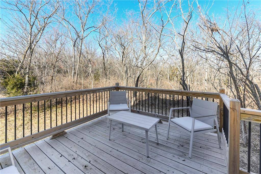 22404 W 76th ST, Shawnee, KS 66227