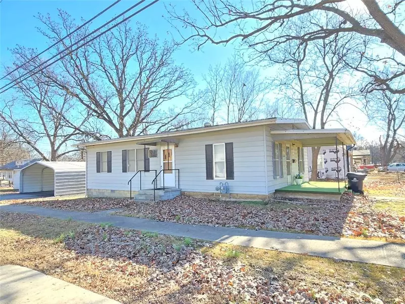 400 S 15th ST, Independence, KS 67301