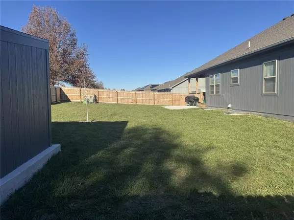 Oak Grove, MO 64075,708 Whitetail DR