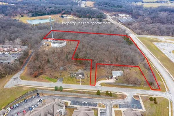 Lansing, KS 66043,00000 W Mary ST