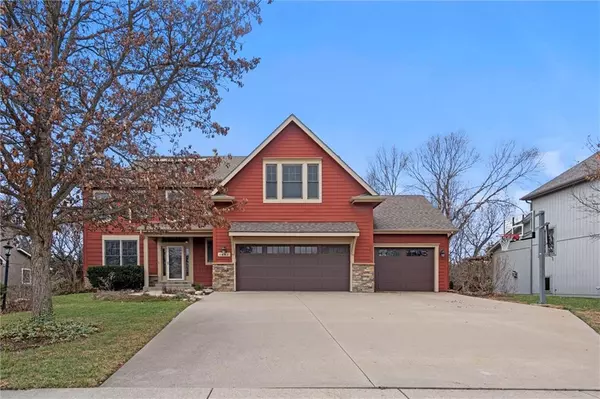 1647 George Williams WAY, Lawrence, KS 66047