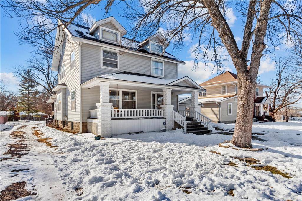 Sweet Springs, MO 65351,212 W Ray ST