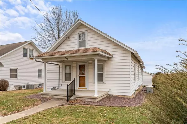 Alma, MO 64001,206 W Clara AVE