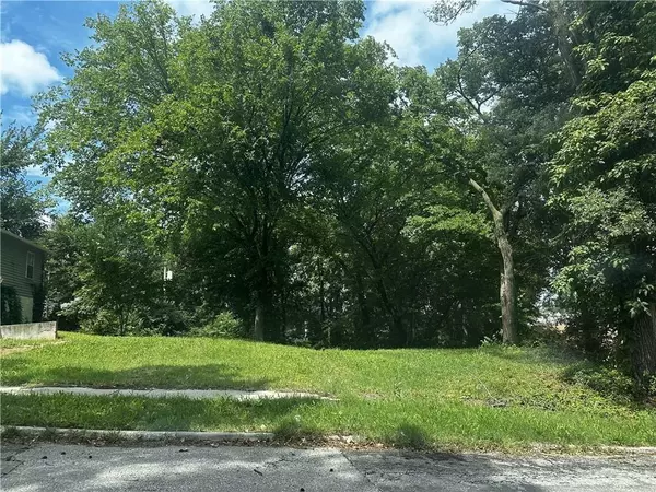 6435 E 16th ST, Kansas City, MO 64126