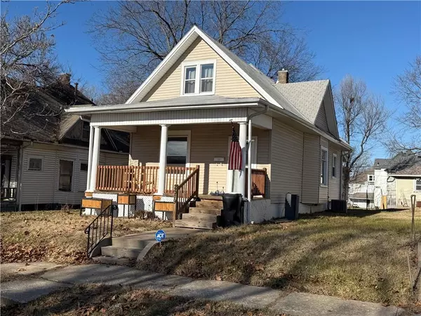 St Joseph, MO 64507,2519 Seneca ST