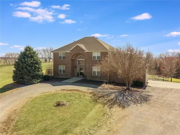 Platte City, MO 64079,19225 Lane Tree DR