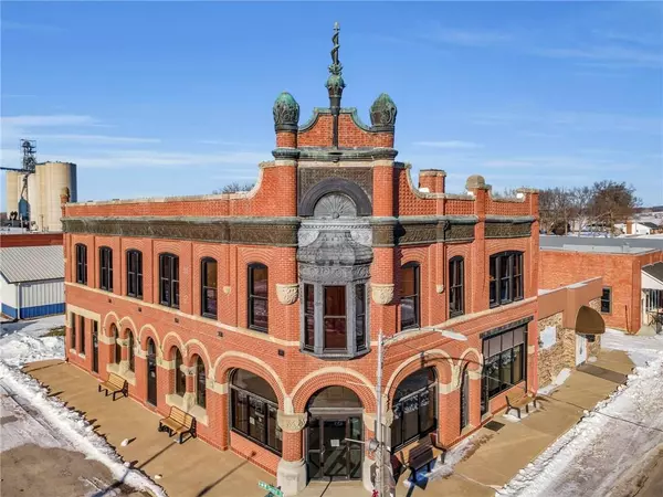 Norborne, MO 64668,112 S Pine ST