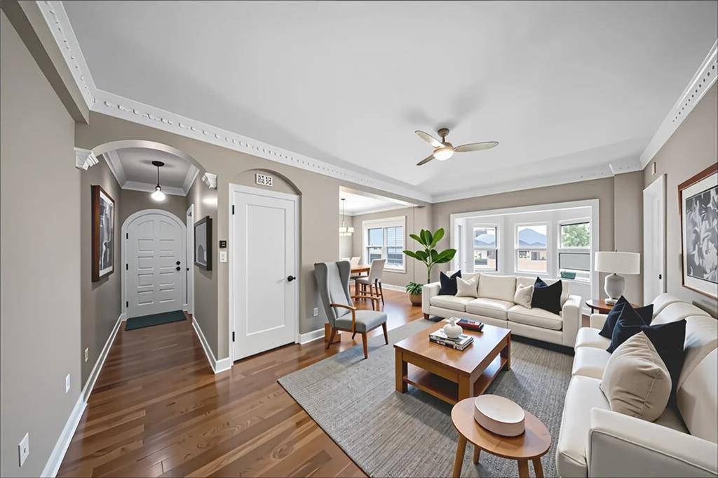 309 Emanuel Cleaver II BLVD #704, Kansas City, MO 64112