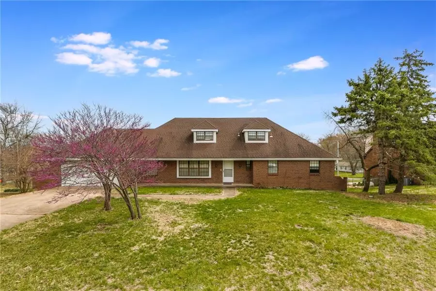 3027 Arlington CT, Independence, MO 64052