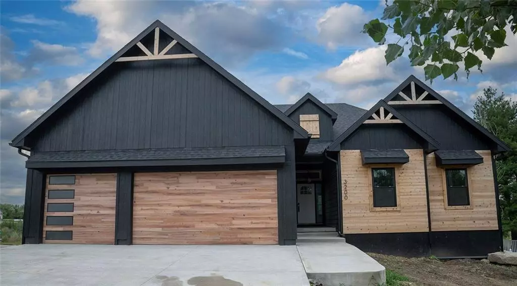 Harrisonville, MO 64701,3200 Junction DR