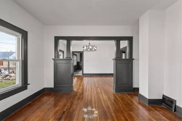 St Joseph, MO 64504,510 Alabama ST