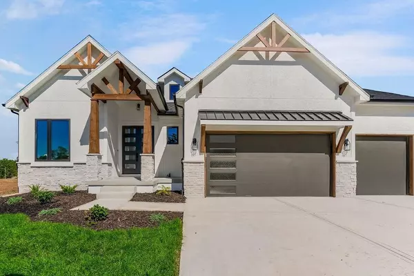 2713 SW 12th ST, Lee's Summit, MO 64081