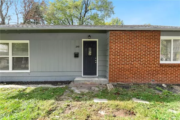 Kansas City, KS 66106,2142 S 47 TER