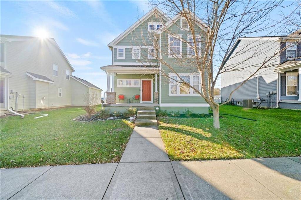 1201 SW Arbormill TER, Lee's Summit, MO 64082