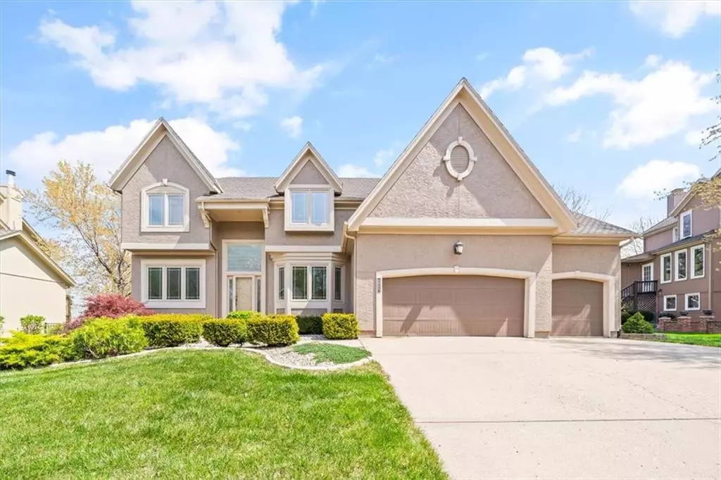 Overland Park, KS 66213,12008 W 129th TER