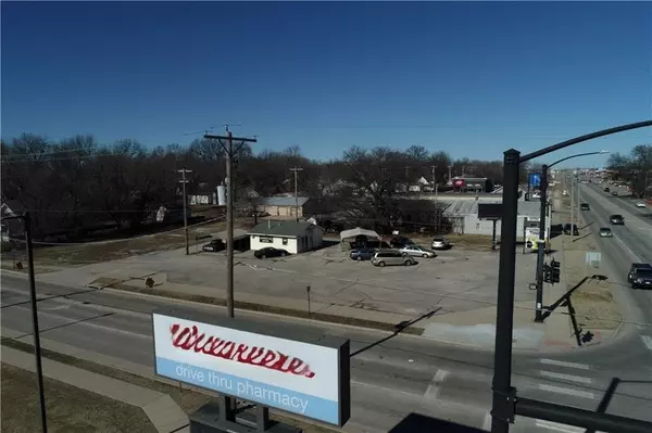 Pittsburg, KS 66762,2007 N Broadway ST