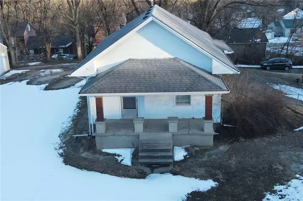 Weston, MO 64098,620 Summit ST