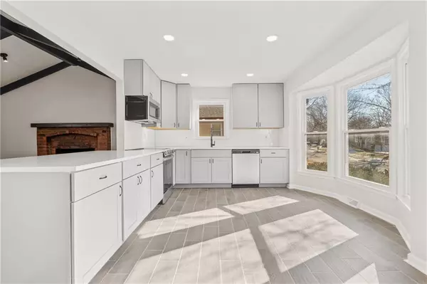 Belton, MO 64012,8204 E 166th ST