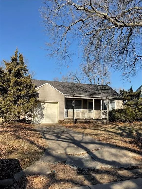 Independence, KS 67301,604 Riley ST