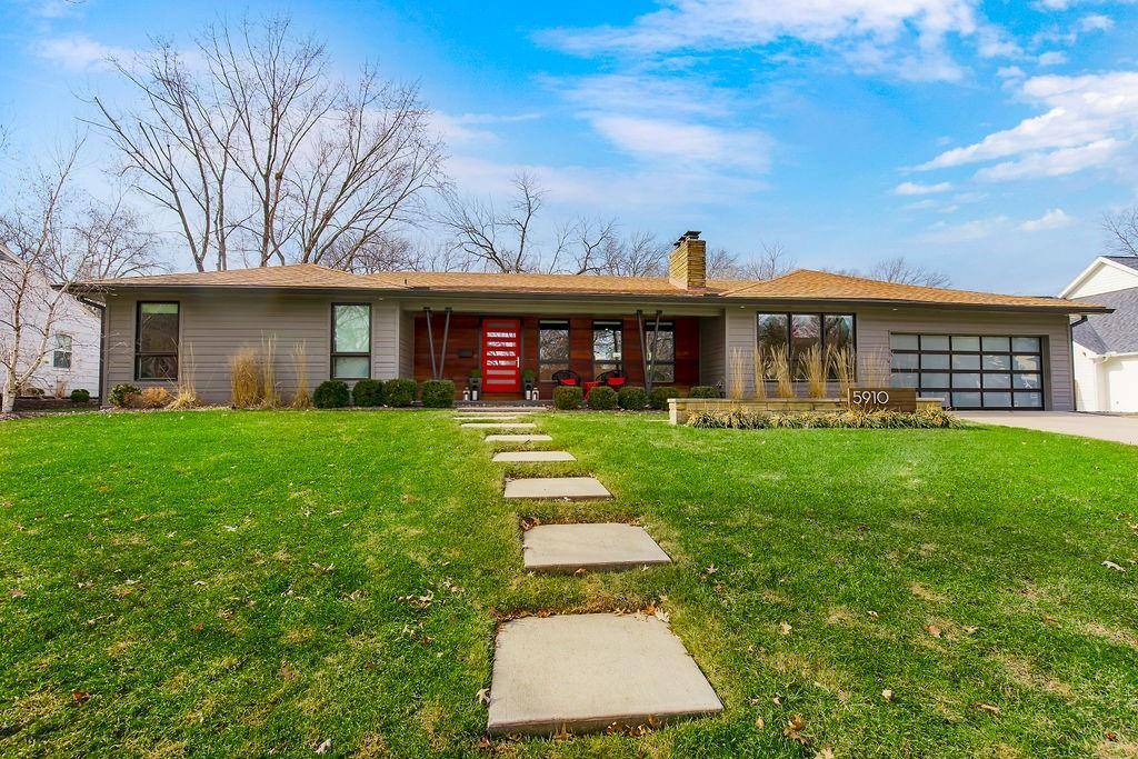 5910 Lockton LN, Fairway, KS 66205