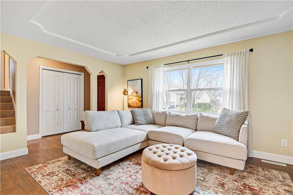 Olathe, KS 66062,14912 S WYANDOTTE DR