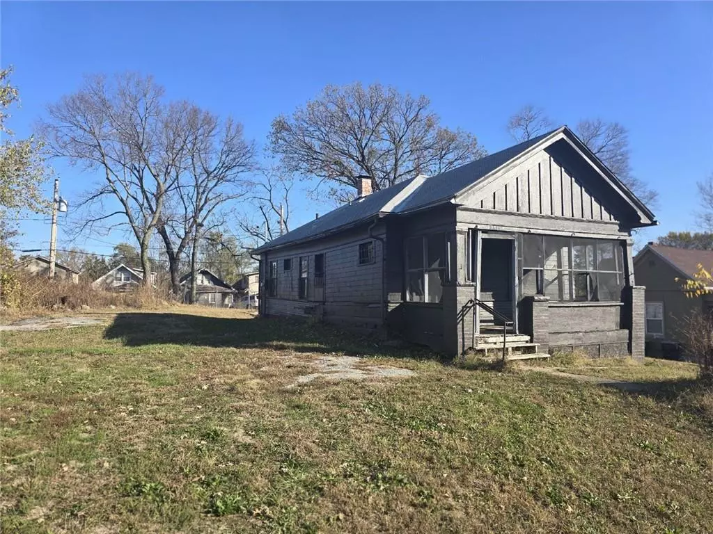 Kansas City, MO 64130,3915 Brooklyn AVE