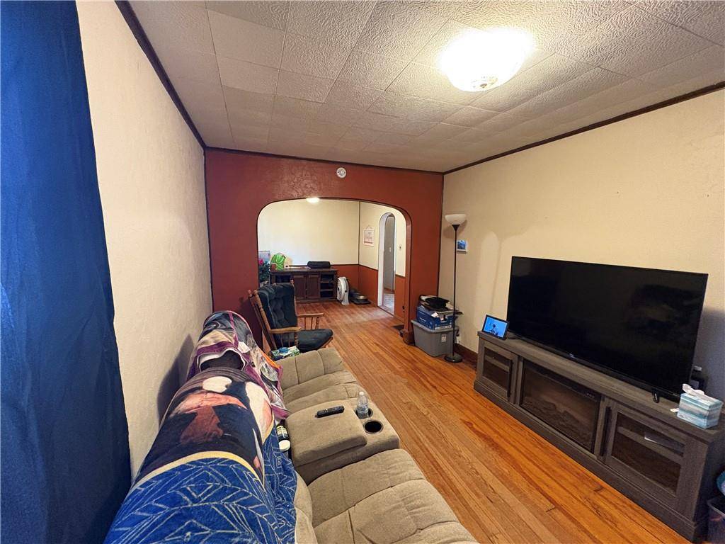 St Joseph, MO 64503,2705 S 24th ST