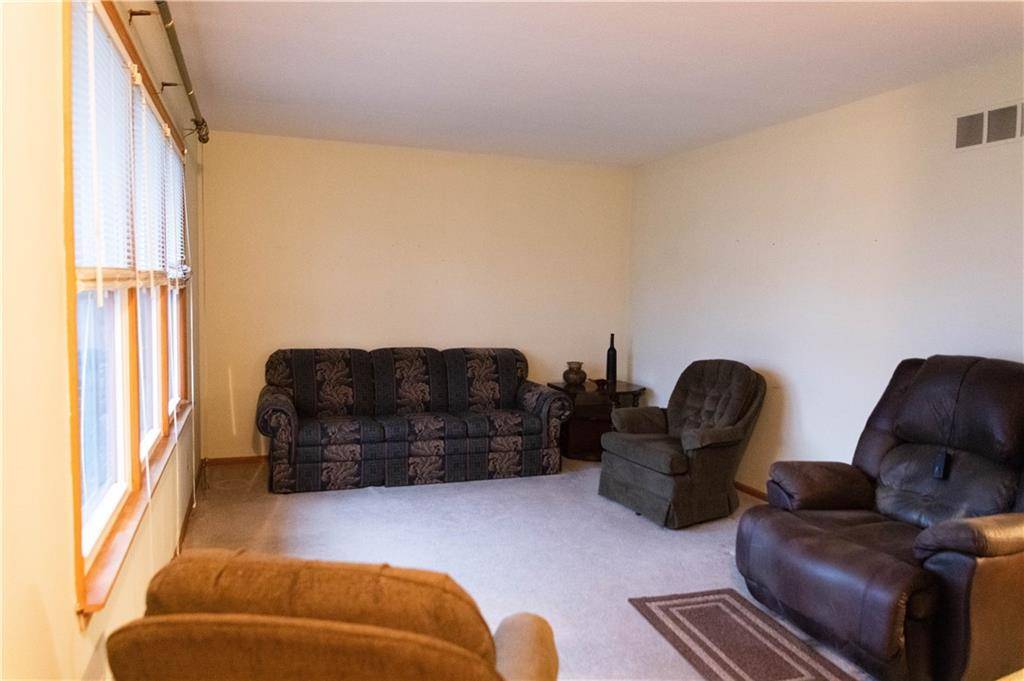 Marshall, MO 65340,1324 S Benton AVE