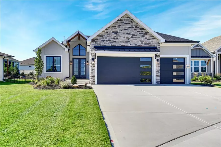 22011 W 94th ST, Lenexa, KS 66220