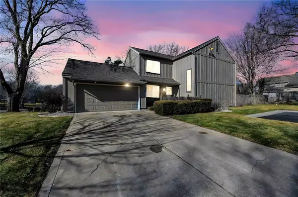 Leawood, KS 66211,4300 W 112th ST