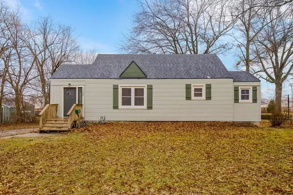 11405 E 78th TER, Raytown, MO 64138