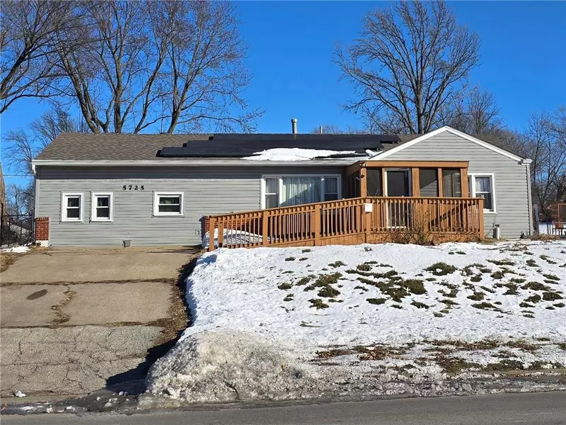 5725 Blue Ridge Cut Off N/A, Raytown, MO 64133