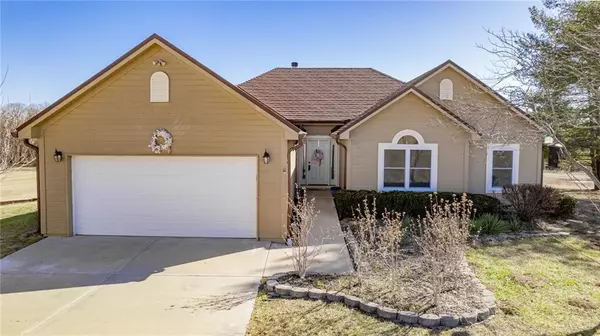 Oak Grove, MO 64075,2407 S Holloway RD