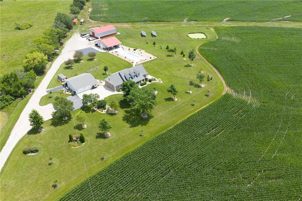 22330 McLouth RD, Mclouth, KS 66054