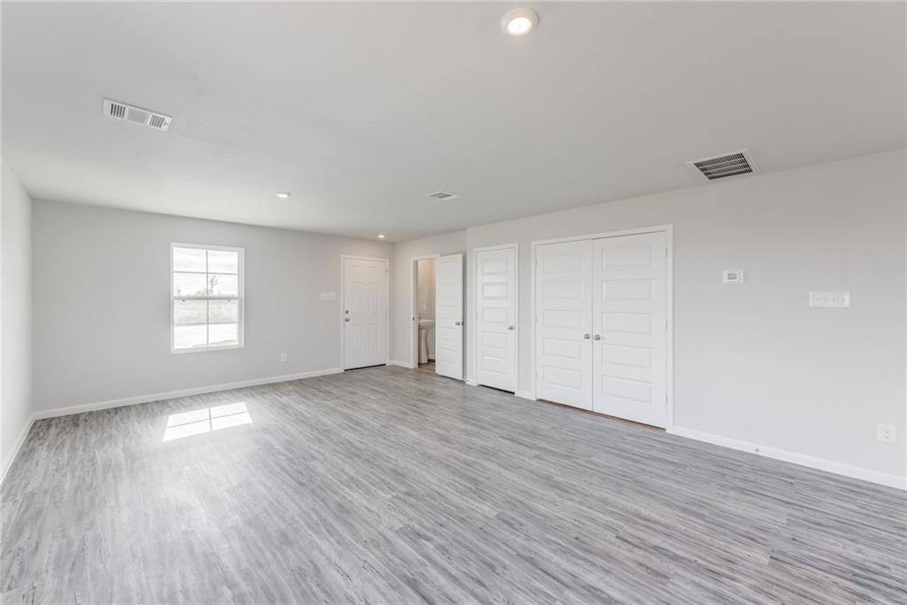Kansas City, MO 64110,1709 E 41st ST