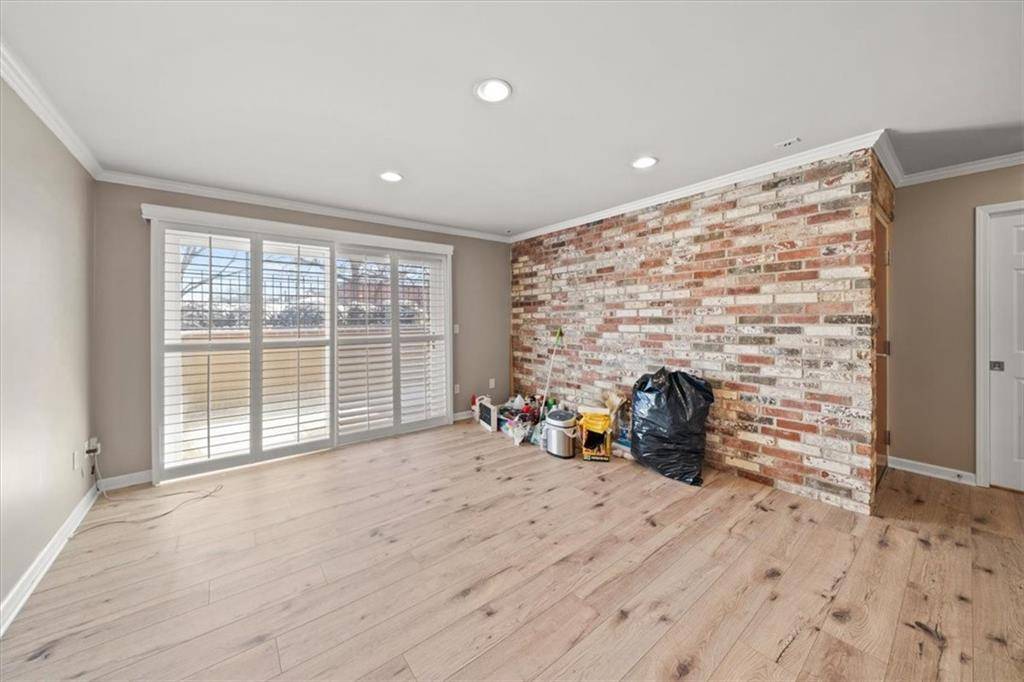 Kansas City, MO 64112,5000 Baltimore ST #102