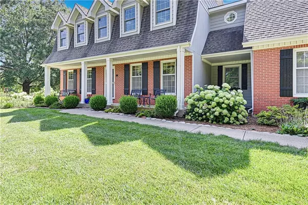 15335 Monrovia ST, Overland Park, KS 66221