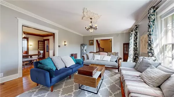 St Joseph, MO 64506,840 N 25th ST