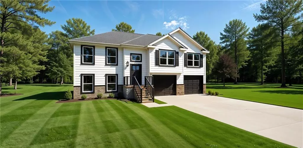 905 SW Redbird CT, Oak Grove, MO 64075