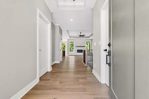 Lenexa, KS 66227,24961 W 94th PL