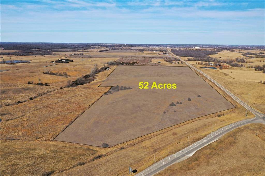 Tonganoxie, KS 66086,22201 Woodend RD
