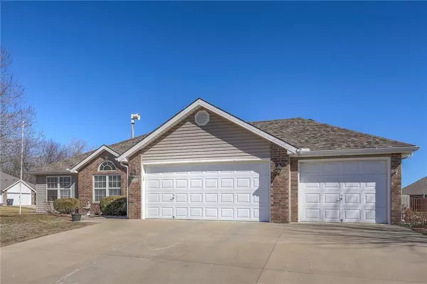 Grain Valley, MO 64029,213 NW Jackie AVE